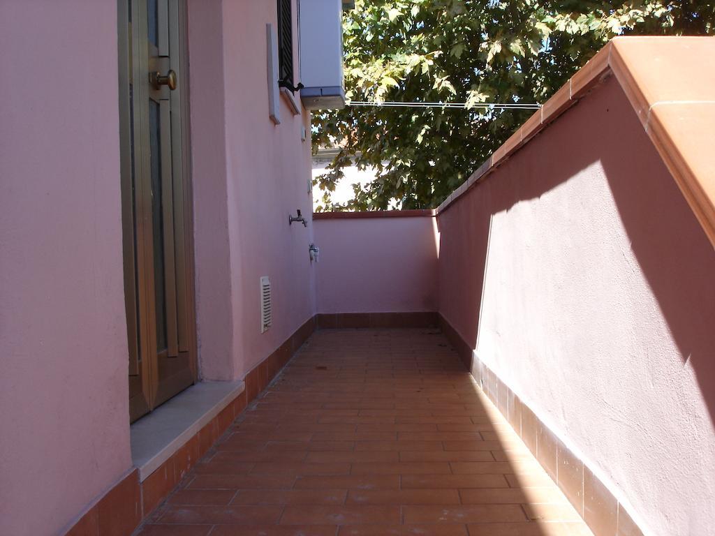 Apartament La Corte Piza Pokój zdjęcie